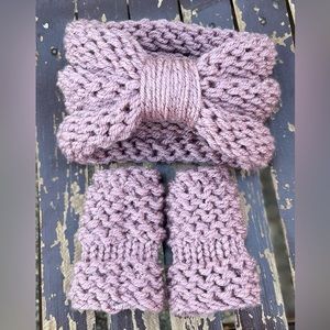 Hand Crafted Knit Baby Headband and Mittens set 0-3 months Sparkly Rose